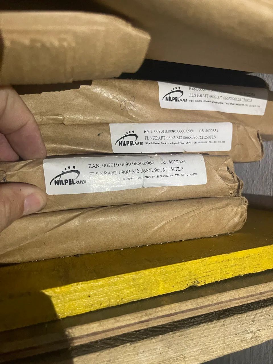 Papéis diversos 408512826935889922