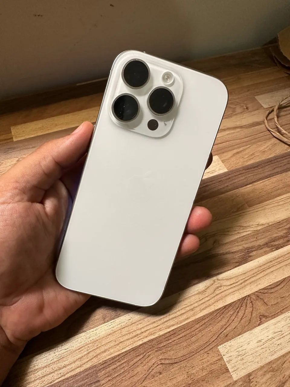 iPhone 16 pro 128gb - Foto 2