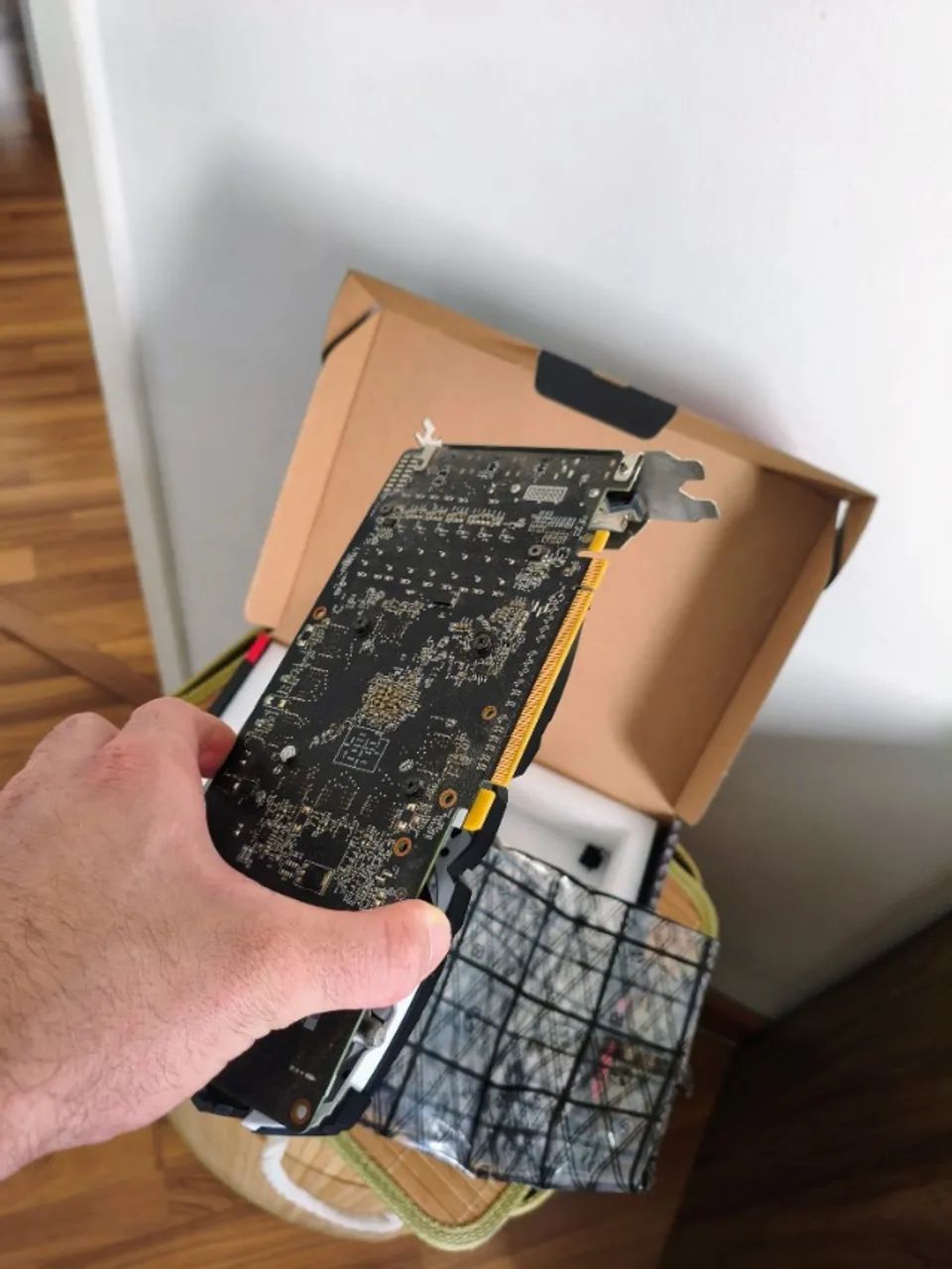 Placa de vídeo AMD RX 570 (4GB) - Foto 3