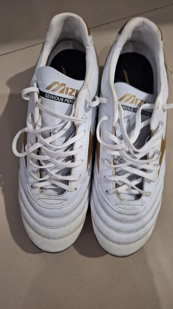 Chuteira campo MIZUNO MORELIA CLASSIC - Calçados Esportivos