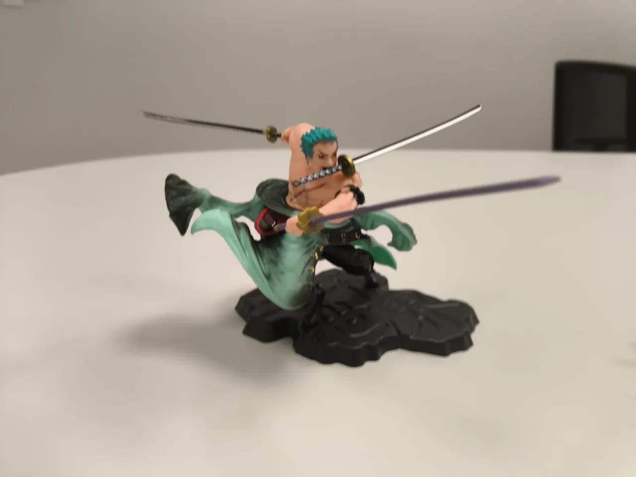 ZORO One Piece  - Foto 2