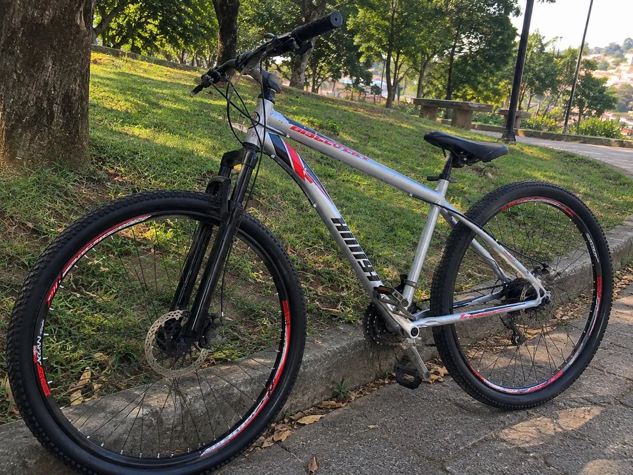 Bicicleta ARO 29 - Impecável 