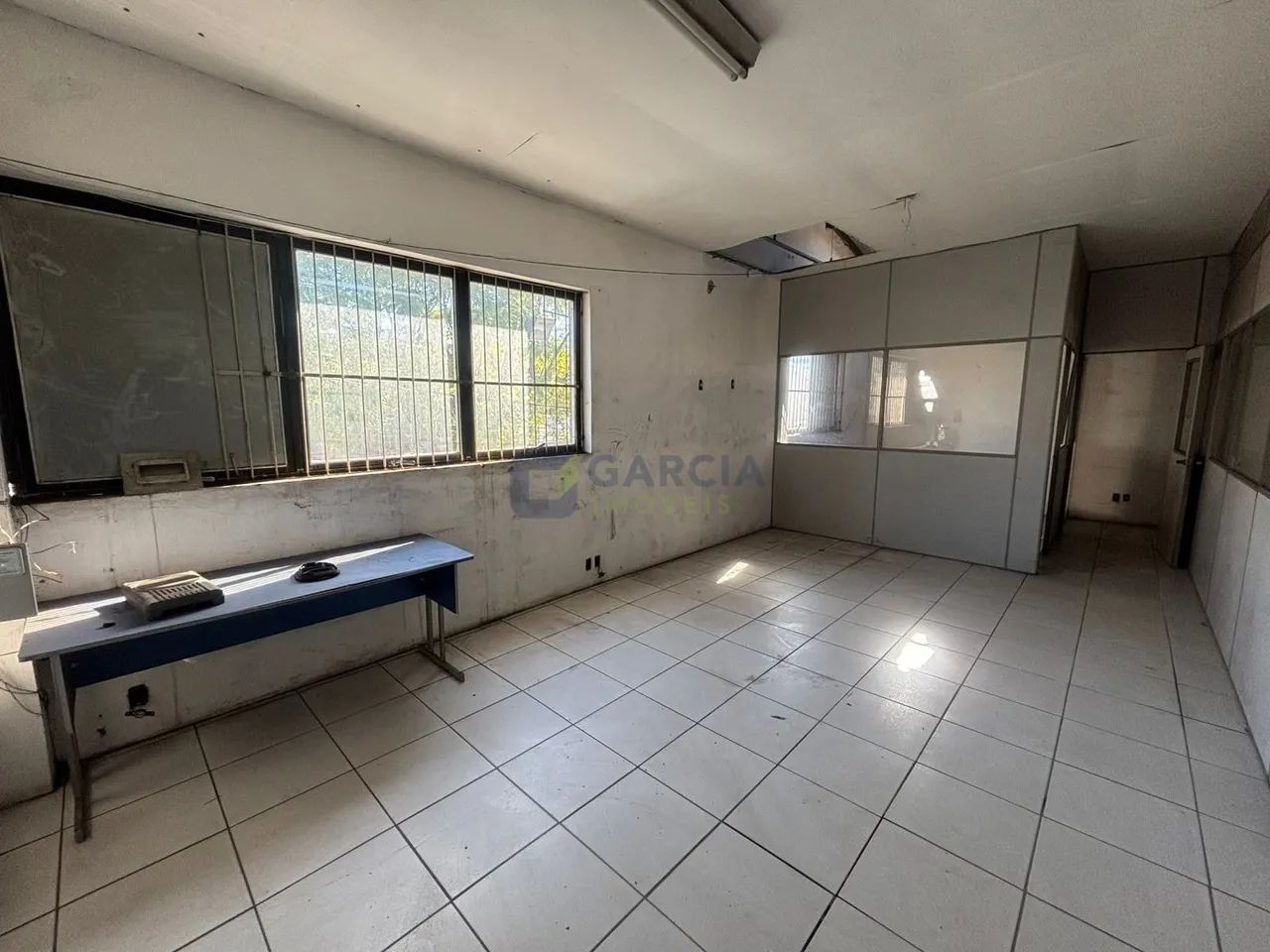 deposito; 4 banheiro; 4 vagas; 930 metros quadrados; bairro São João.. - Foto 14