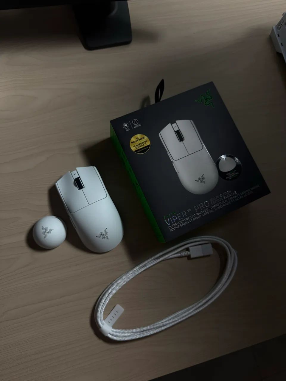 Razer Viper V4 Pro - Periféricos e Acessórios de Computador