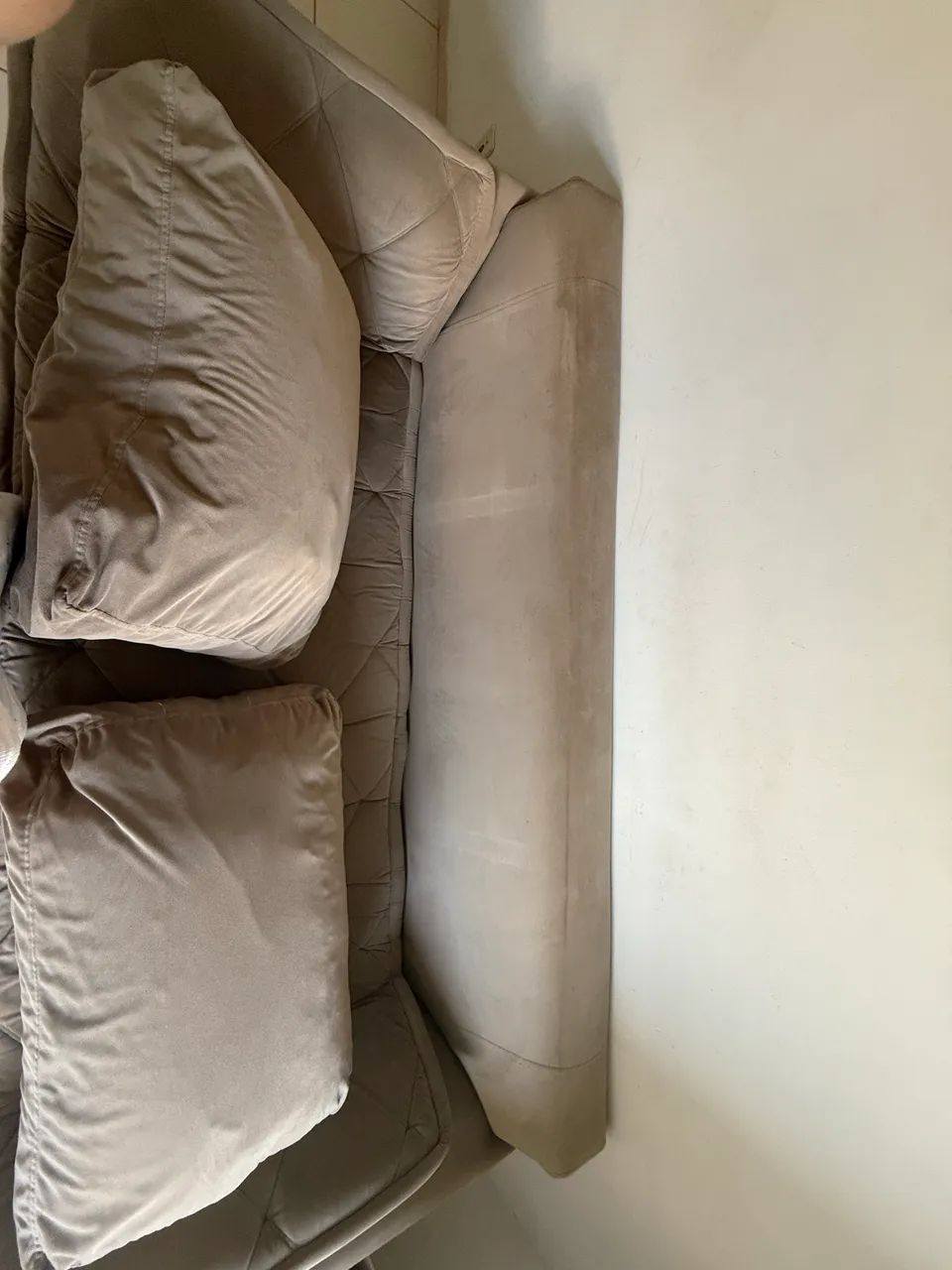 SOFÁ À VENDA
