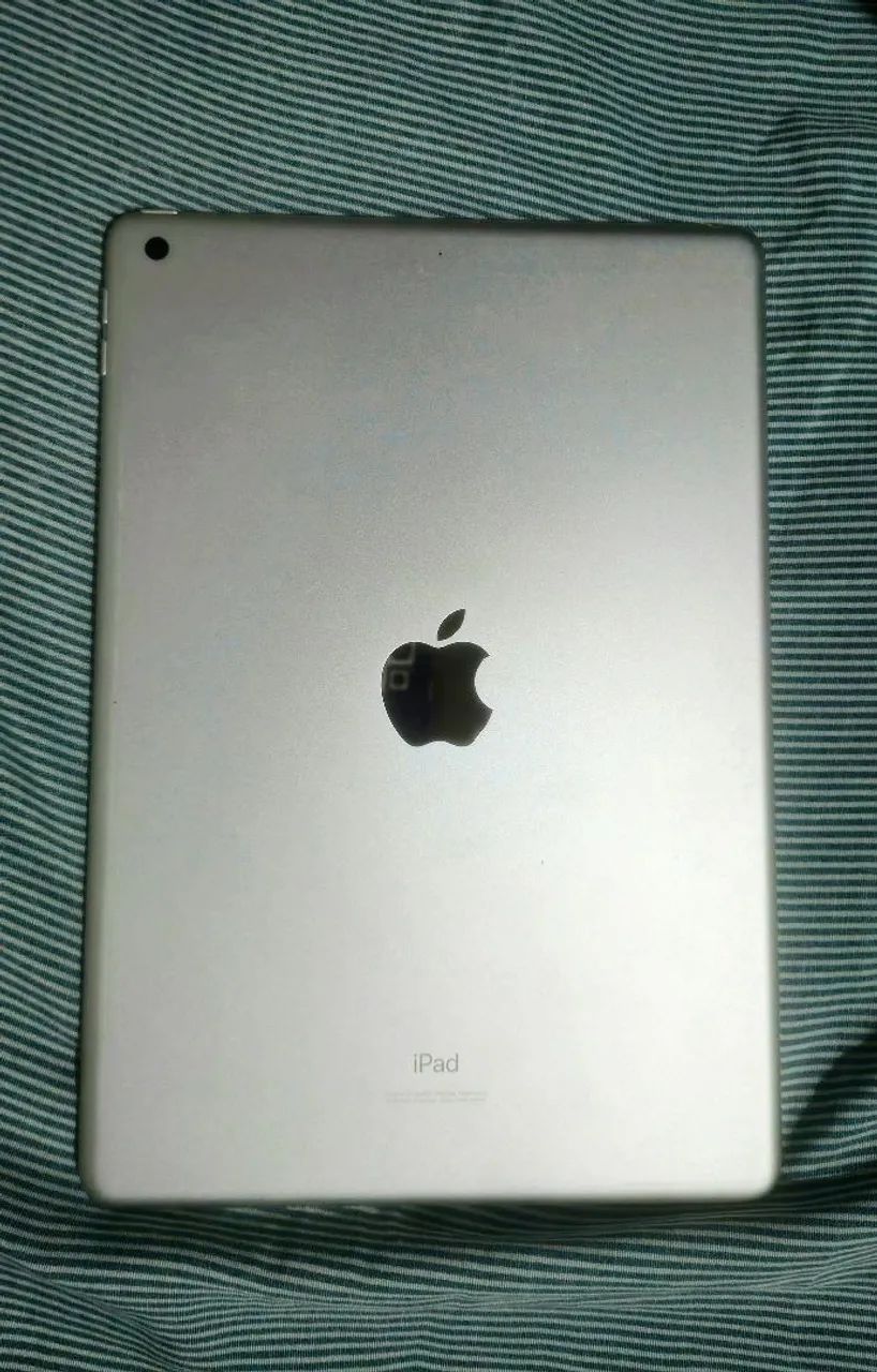 iPad Apple 9th Geração 10,2'' Wi-fi 64gb Prata - Foto 2