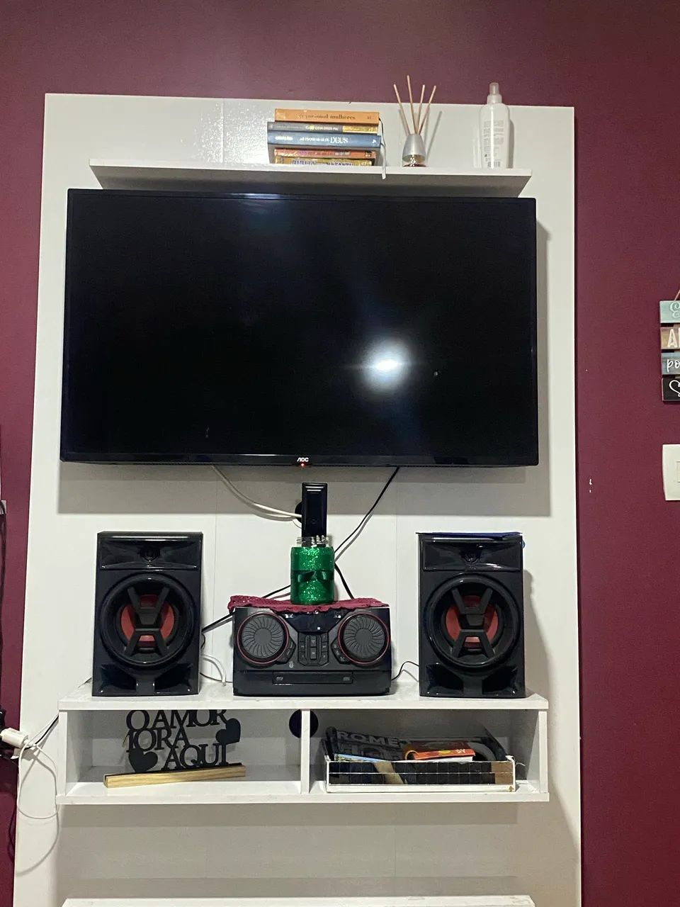 Rack TV