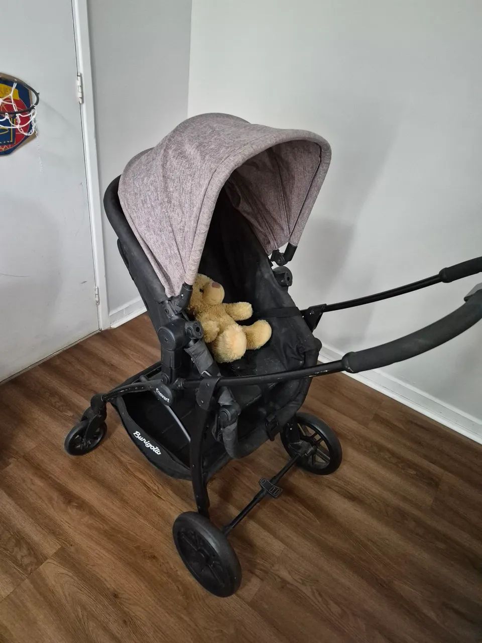 CARRINHO DE BEBE EXCELENTE DE MARCA - Foto 4