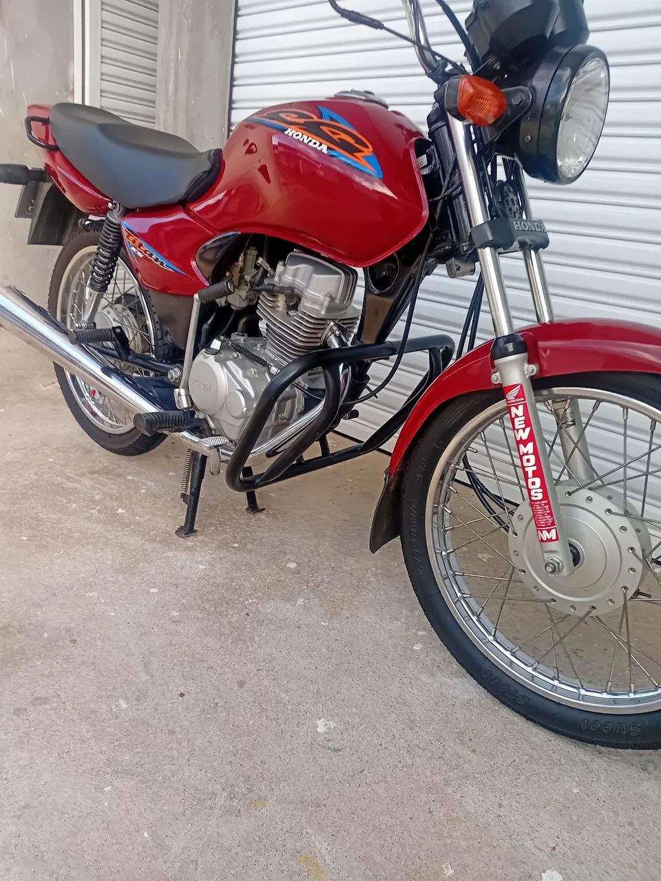 Moto Honda 2000 - Foto 2