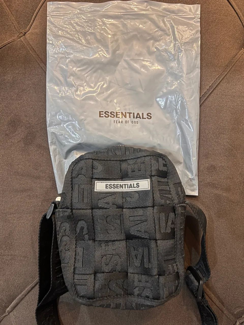 Essentials Fear of God FOG Shoulder Bag - Bolsas, malas e mochilas