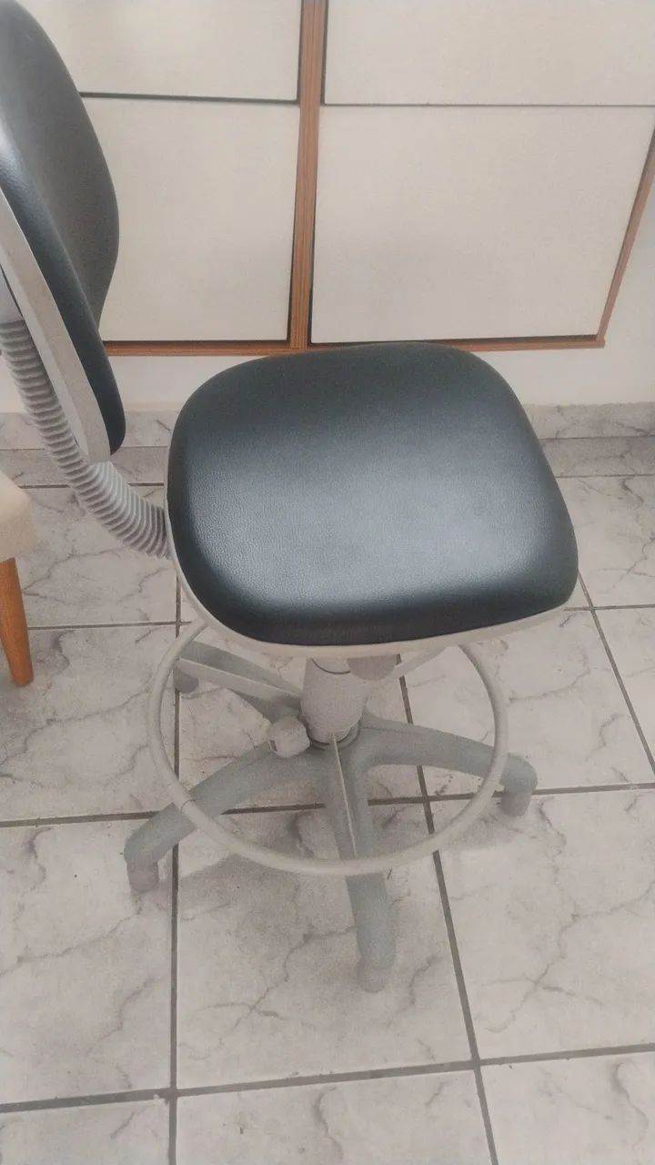 Cadeira giratória  - Foto 2
