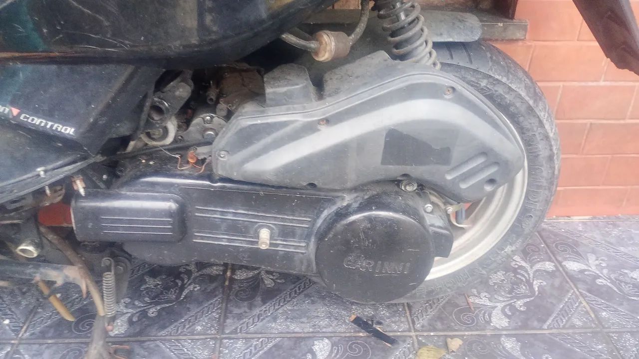 VENDO MOTO FUTURE  - Foto 3