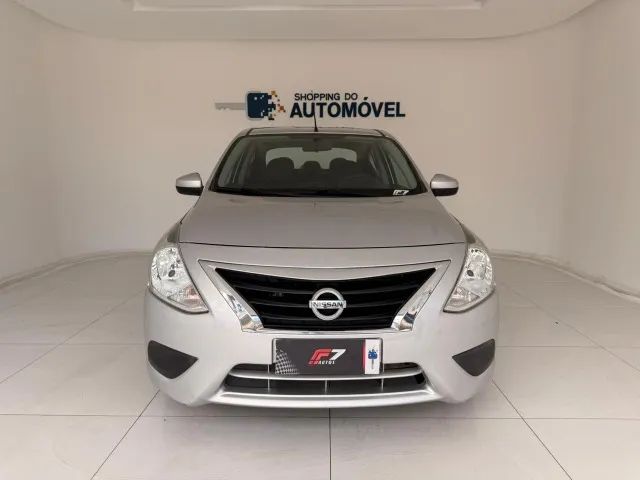 Nissan Versa 2021