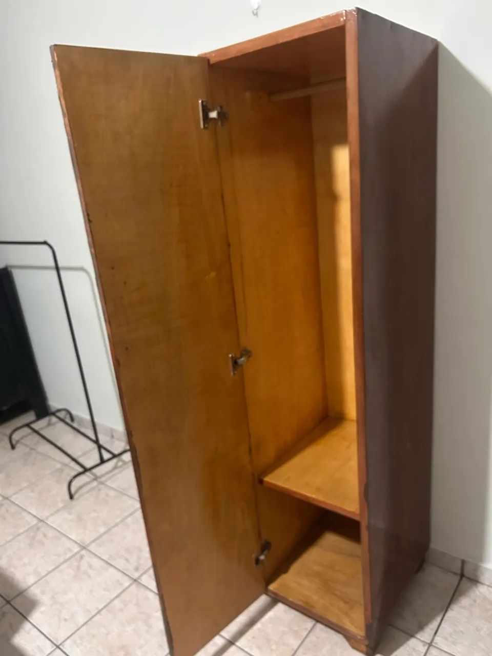 Guarda roupa de solteiro - Foto 3