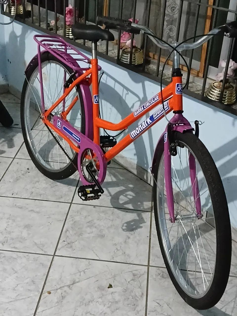 Bicicleta monark aro 26 1"1/2 toda revisada ótima pra trabalhar ou pra passeio. - Foto 3