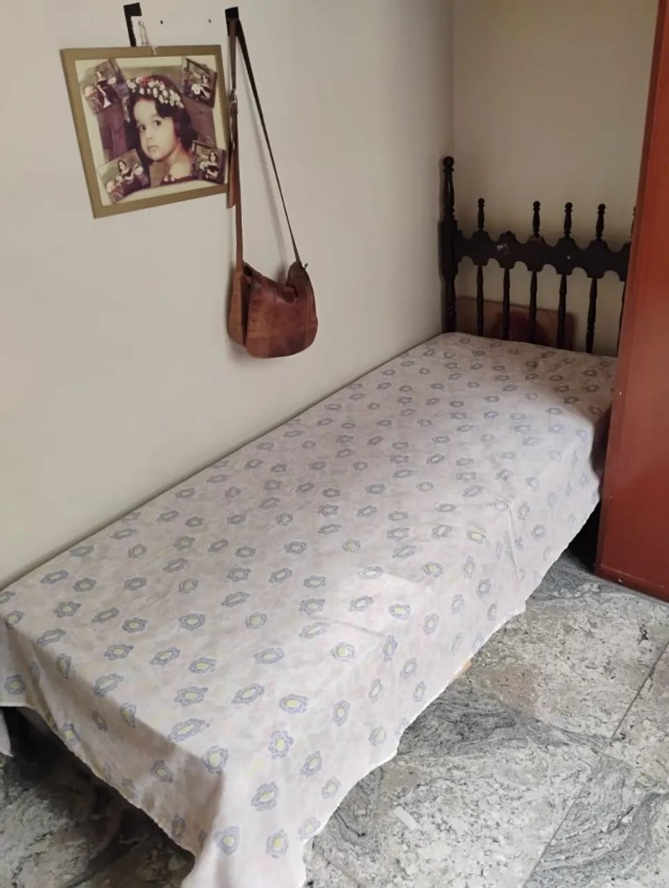 CAMA DE SOLTEIRO