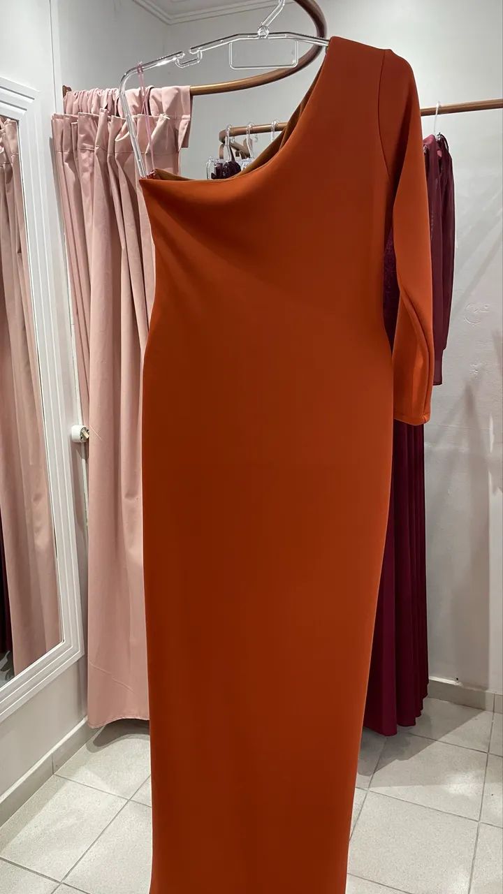 Vestido terracota de crepe - Foto 4