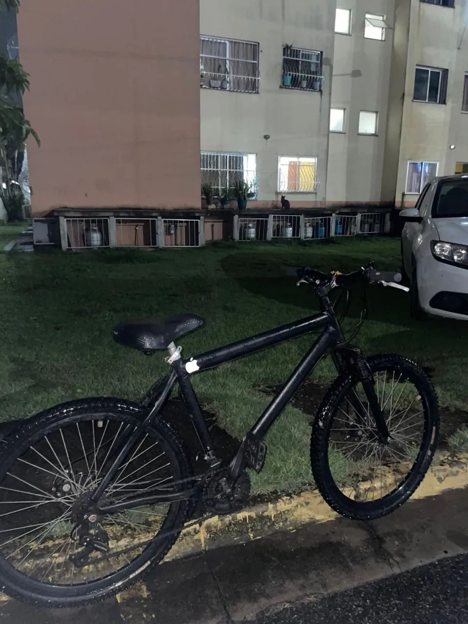 Bicicleta aro 26 bem conservada  - Foto 2