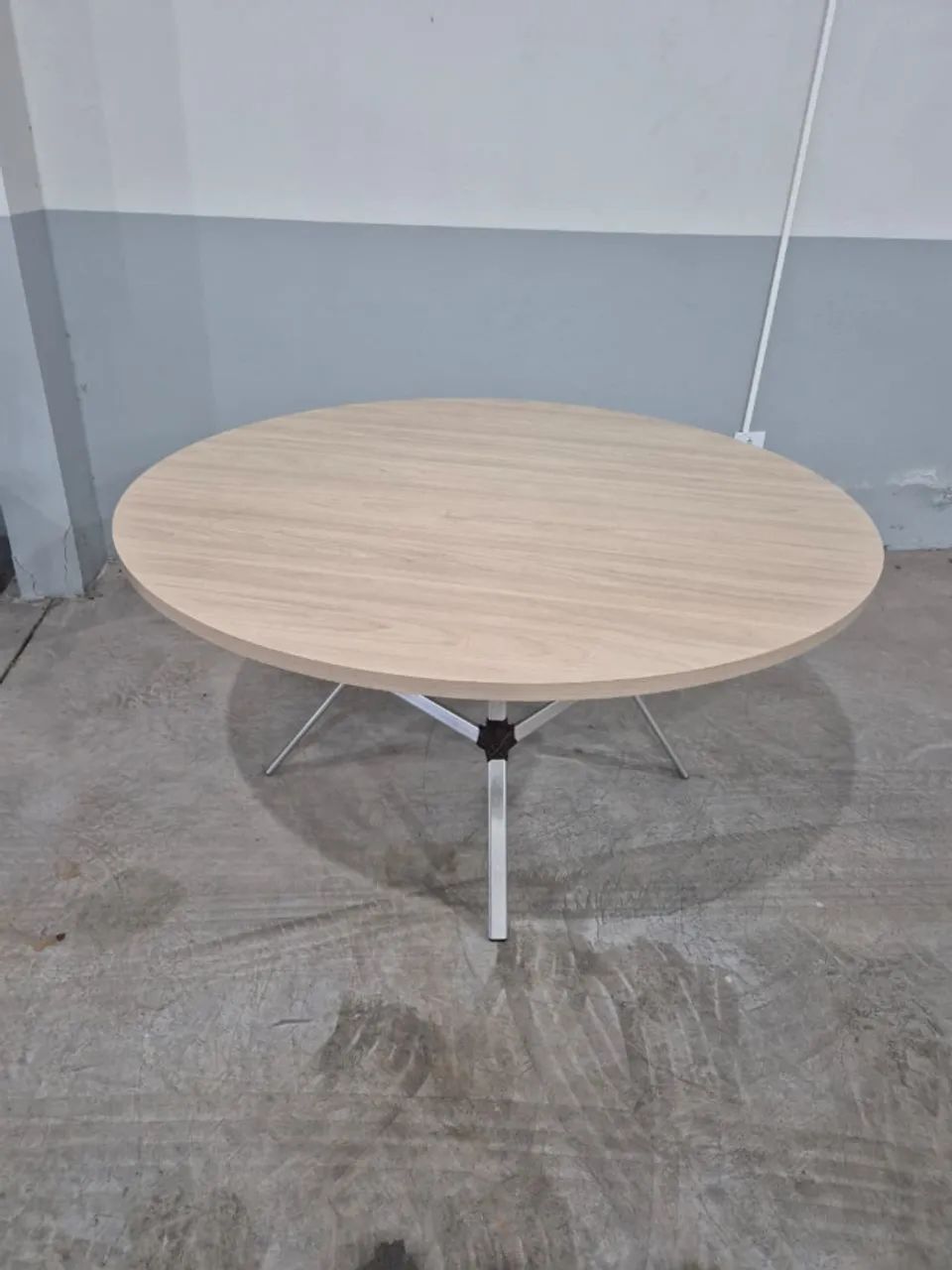 Mesa redonda de 1,50m
