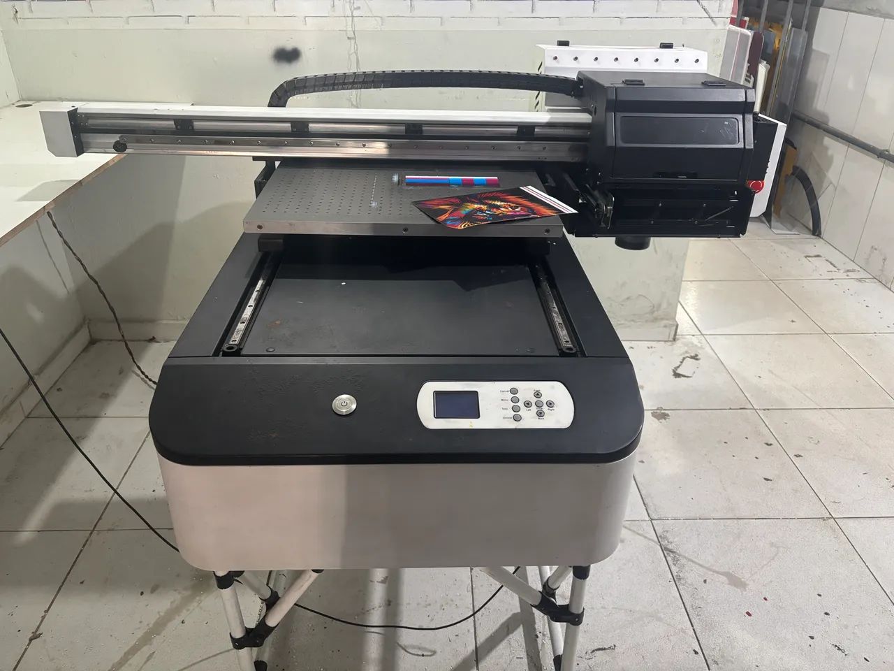 A impressora Flatbed UV 60x90cm