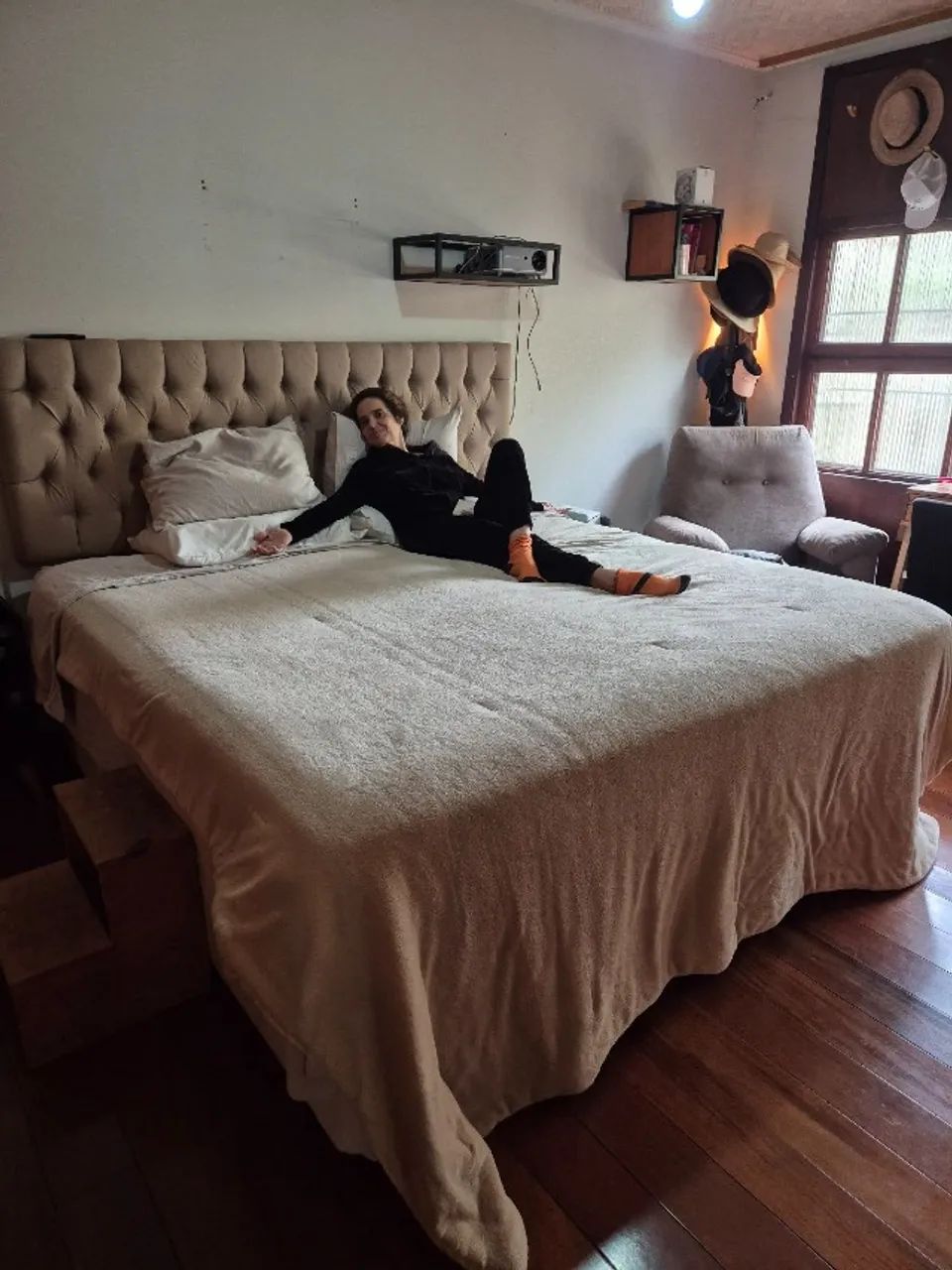 Cama box Englander com cabeceira capitonê - Foto 2