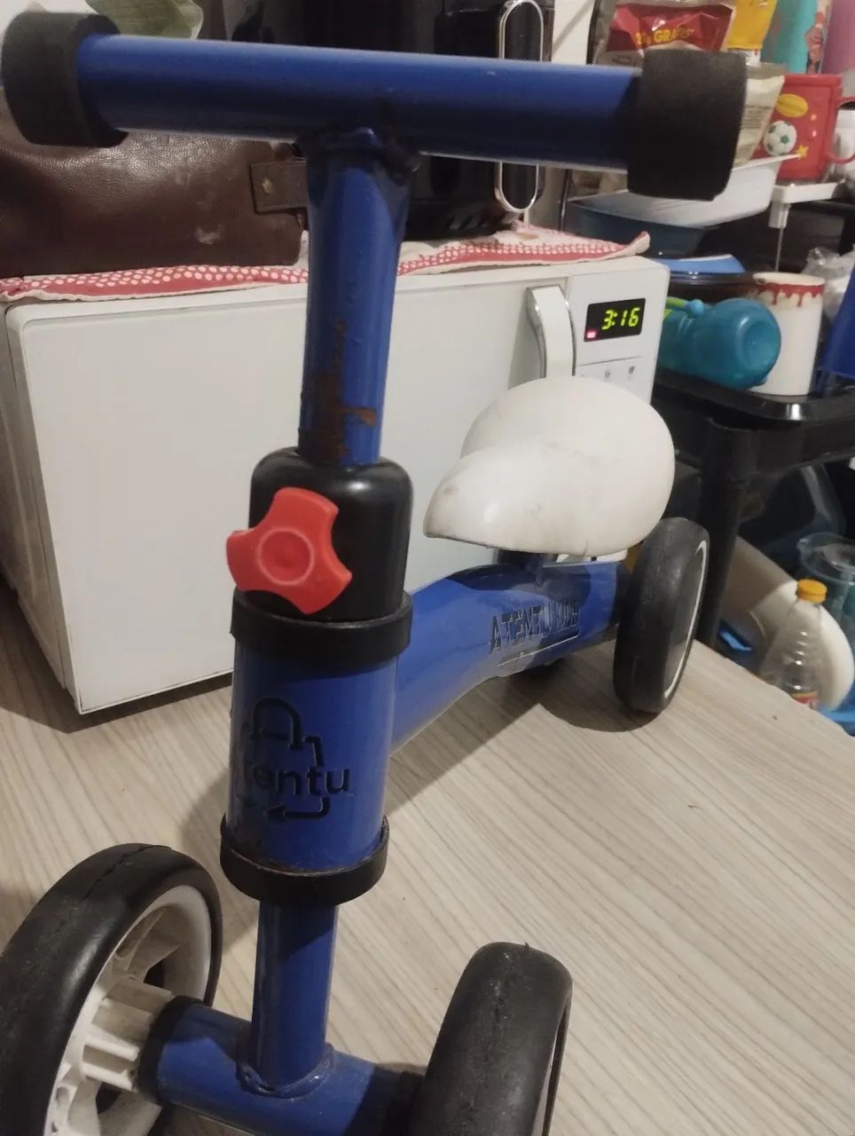 Bicicleta sem pedal infantil  - Foto 2