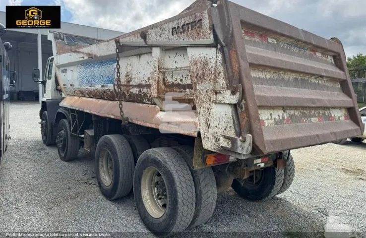 Caminhão Ford CARGO 2628 E 6x4 - Caçamba Minério HARDOX - Foto 2