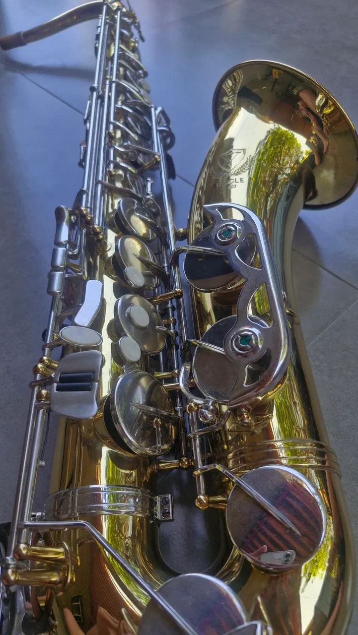 Saxofone Tenor Eagle ST 503 - Foto 3