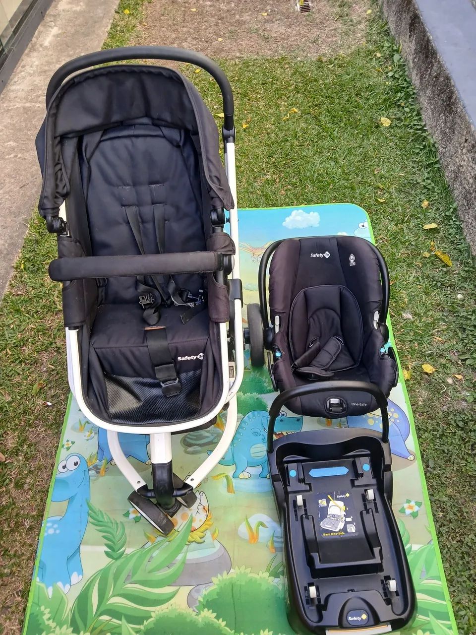 Carrinho de Bebê Moisés Safety 1S Com Bebê Conforto e Base - Foto 3