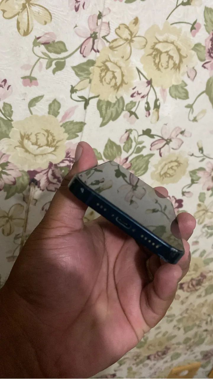 iPhone 14 - Foto 4