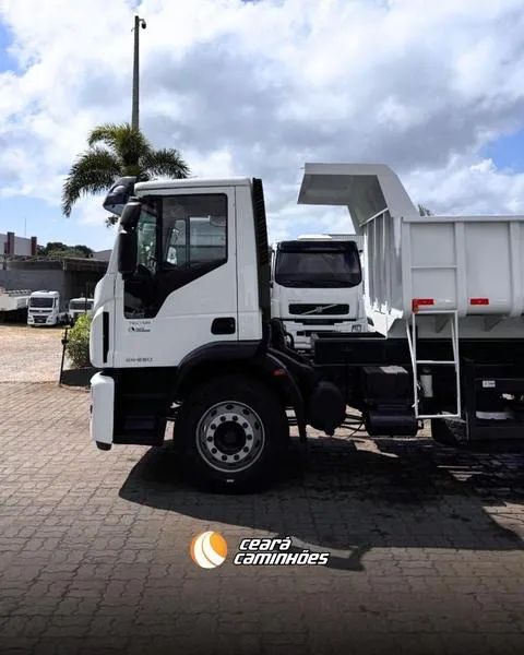 IVECO TECTOR 240E28 - Foto 4