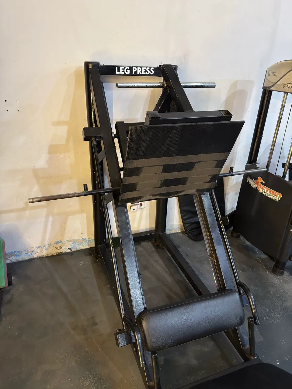 LEG PRESS 45º GRAUS PARA ACADEMIA/GINASTICA/MUSCULACAO - Foto 4