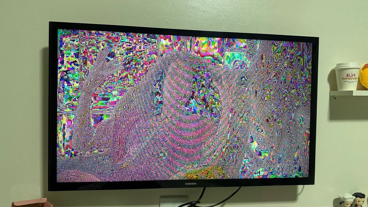 TV Samsung 32 polegadas (para conserto ou retirada de peças) - Foto 2