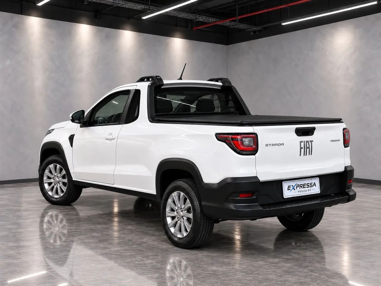 Fiat Strada Freedom 1.3 Flex 8V CS Plus 2023 - Foto 5
