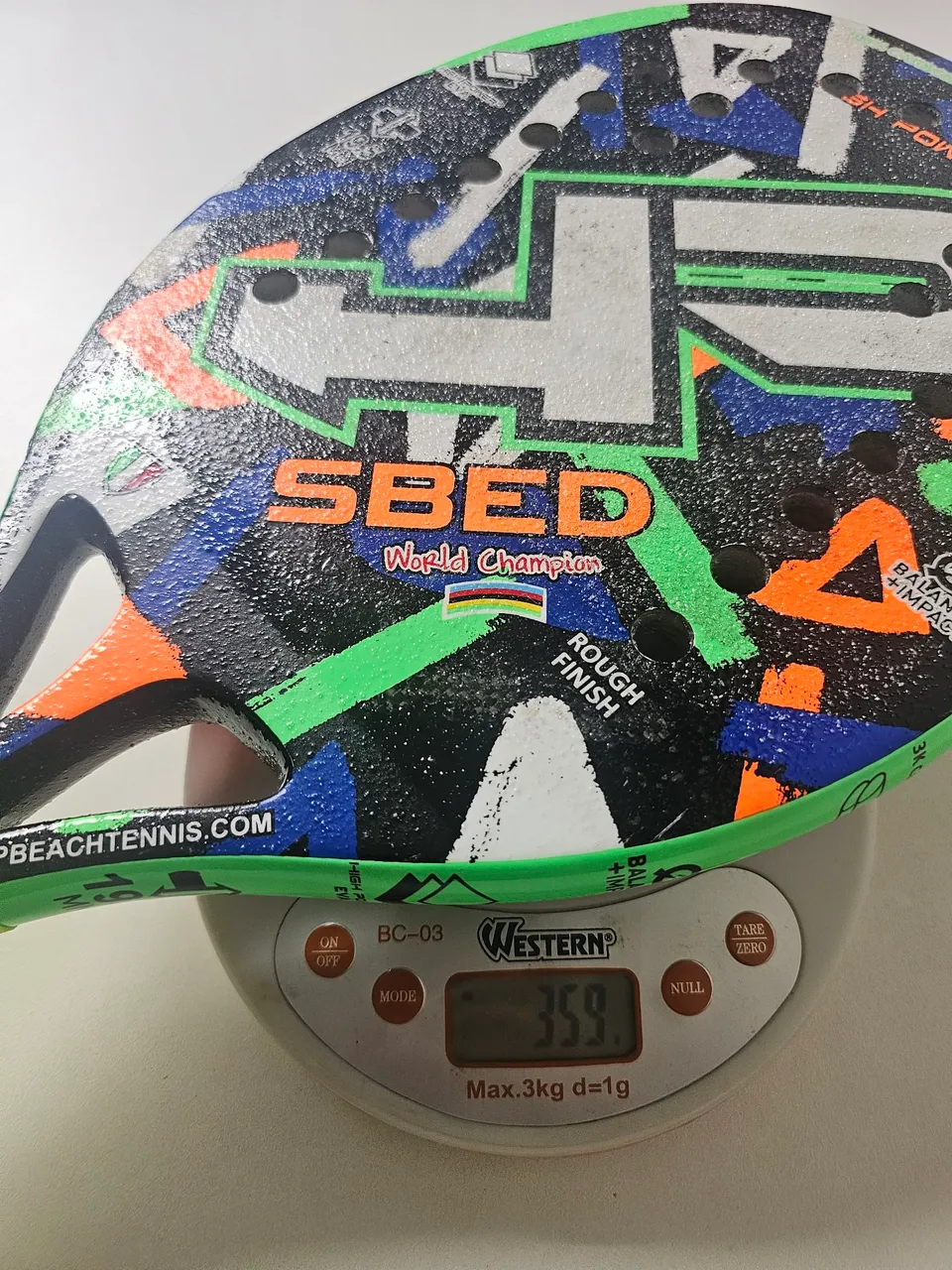 Raquete de Beach Tennis - Compass 12k - Esportes de Quadra e Ao Ar