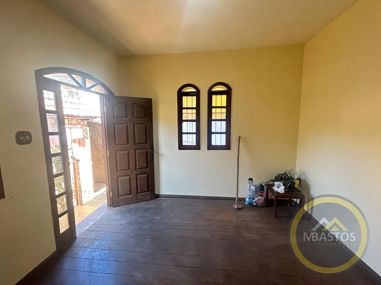 Casa Comercial para Locação  Ampla, Completa e Versátil - Foto 2