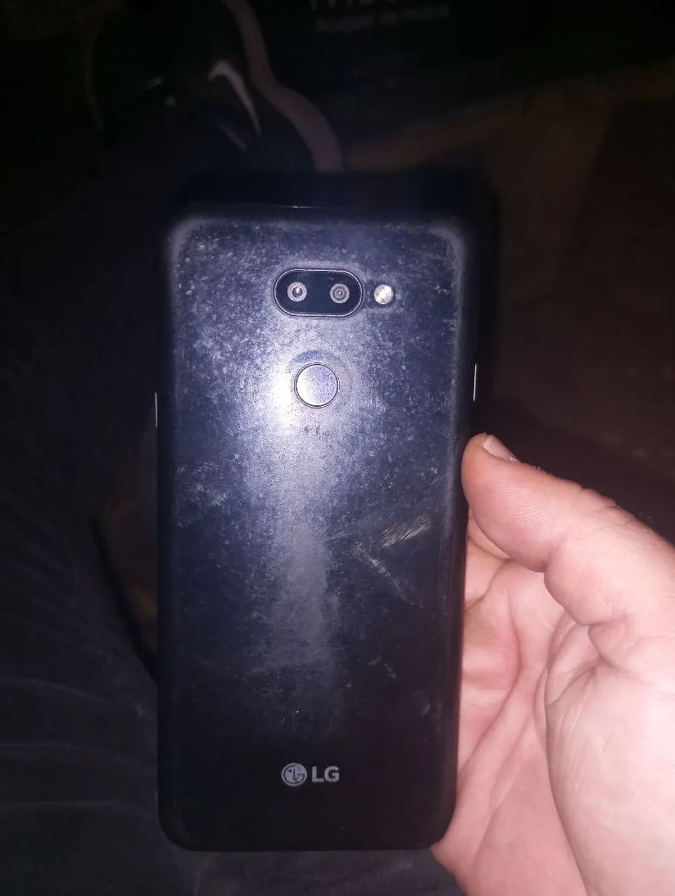 LG k40s 128 apenas o botão de baixar o volume que saiu  - Foto 2