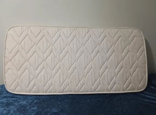 Colchão para berço em ótimo estado! 1,30 x 60cm com 10 cm altura
