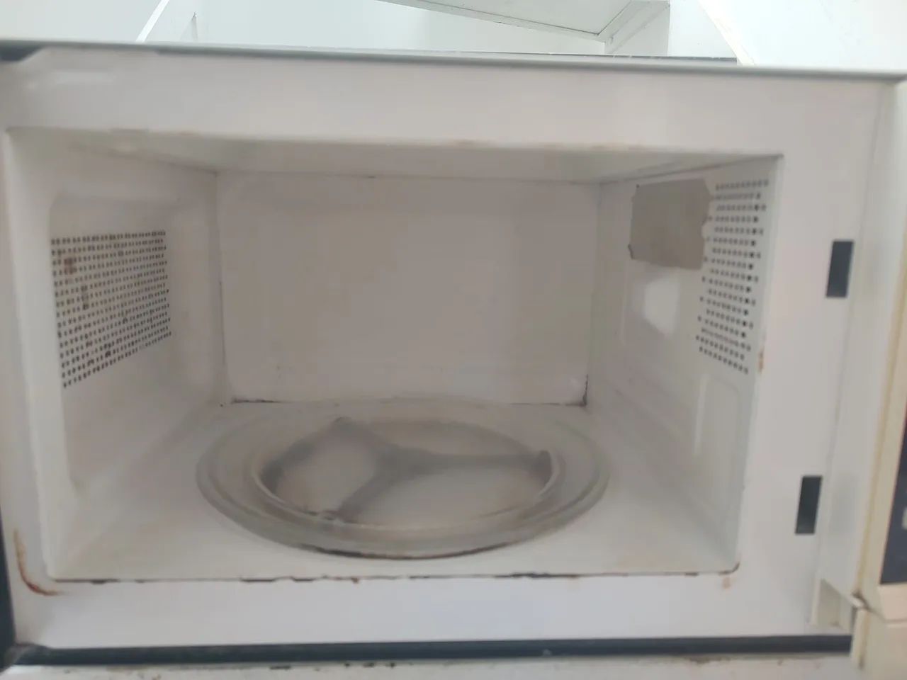 Microondas philco PMS24 funcionando - Foto 5