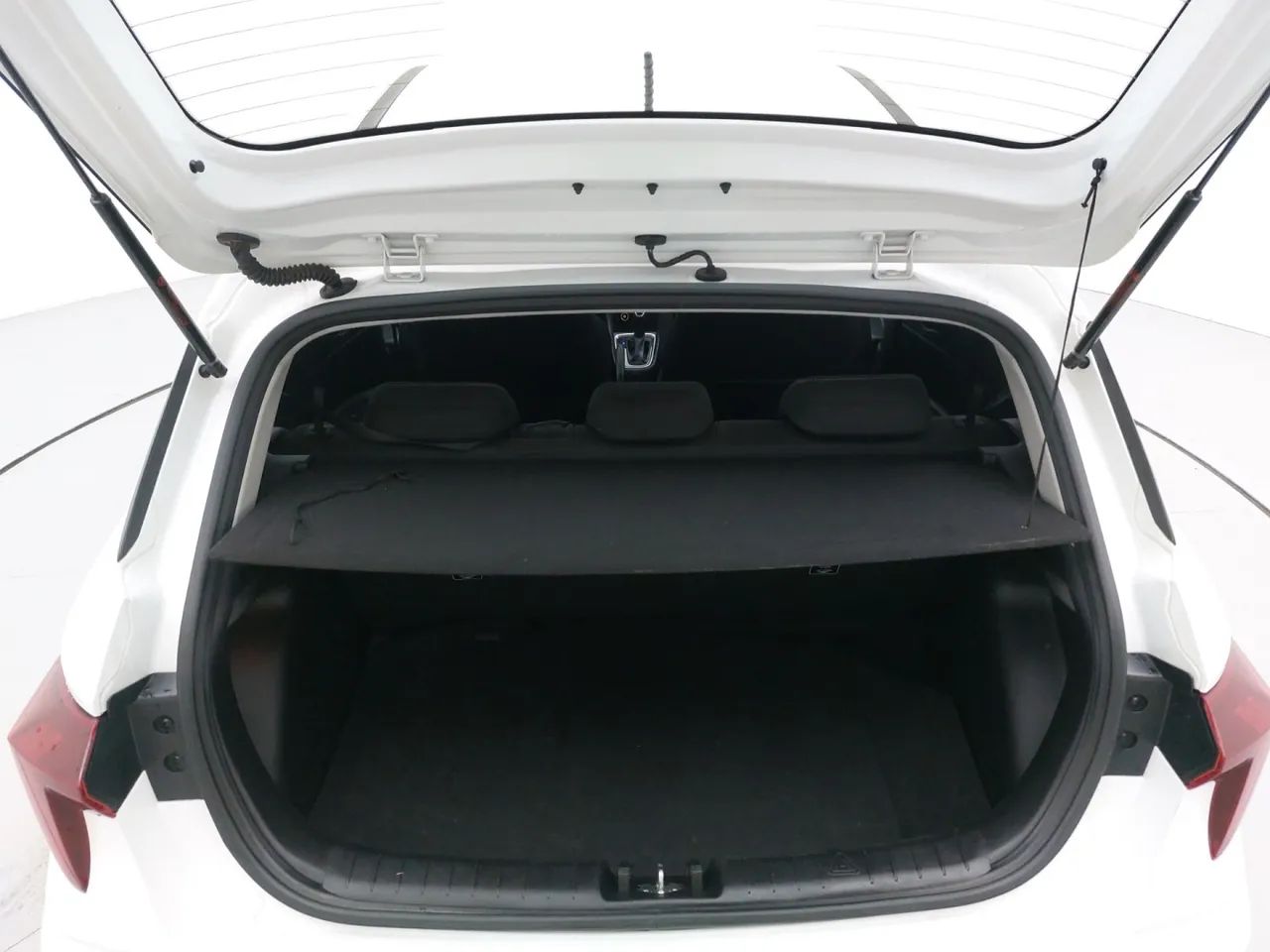 Hyundai HB20 Comf./C.Plus/C.Style 1.0 Flex 12V, foto 9 de 18