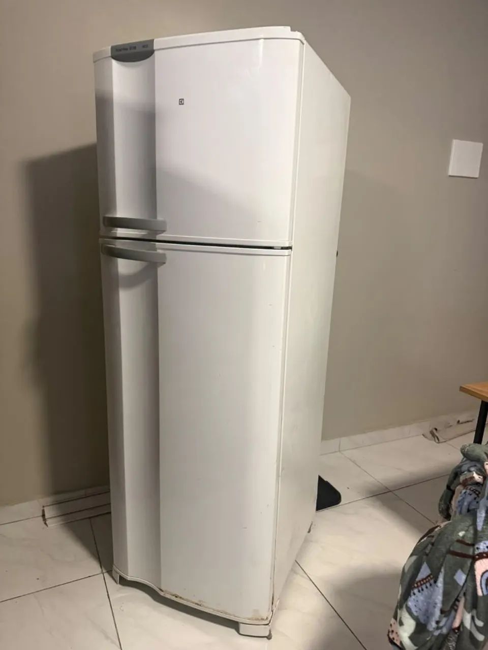 VENDO GELADEIRA 