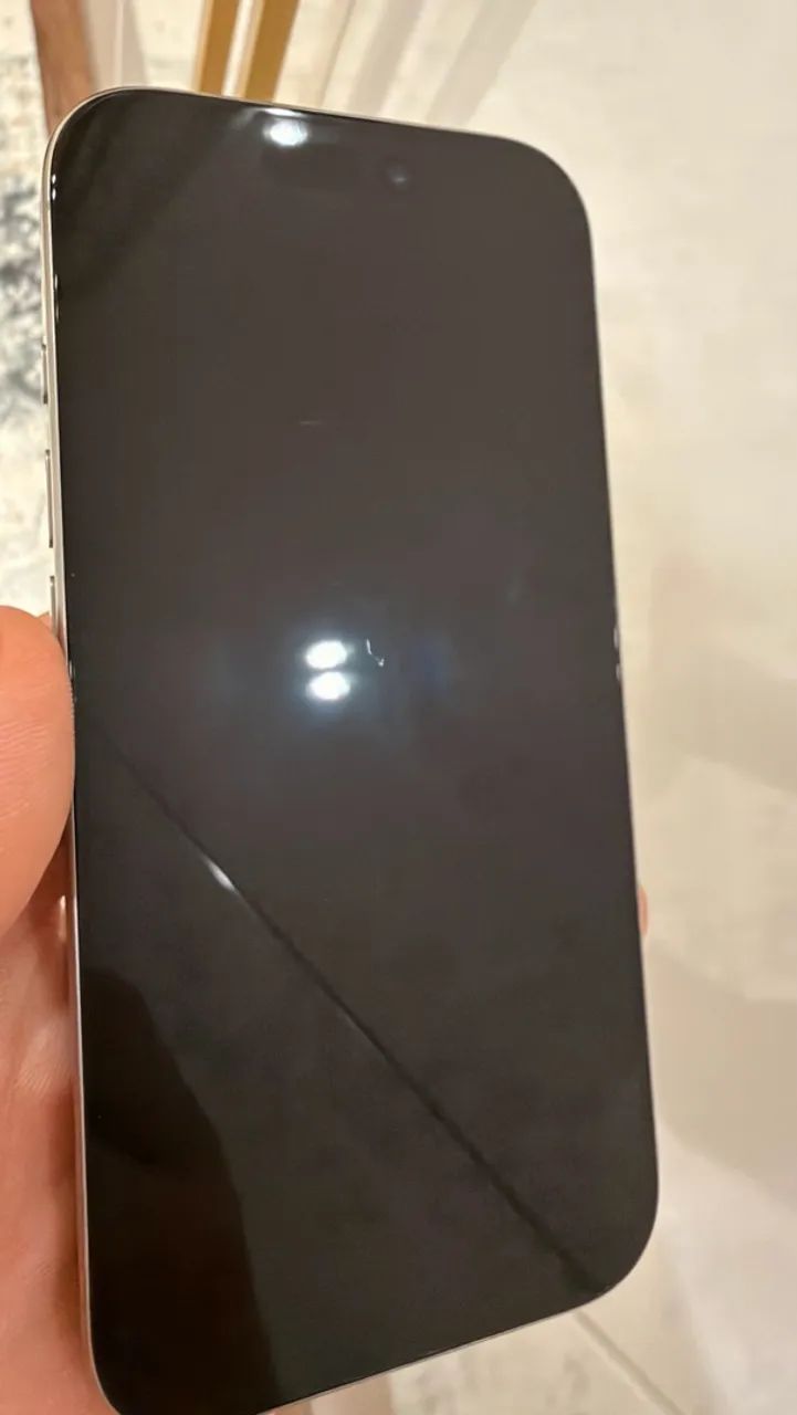 iPhone 16 Pro 128GB Titanium  - Foto 2