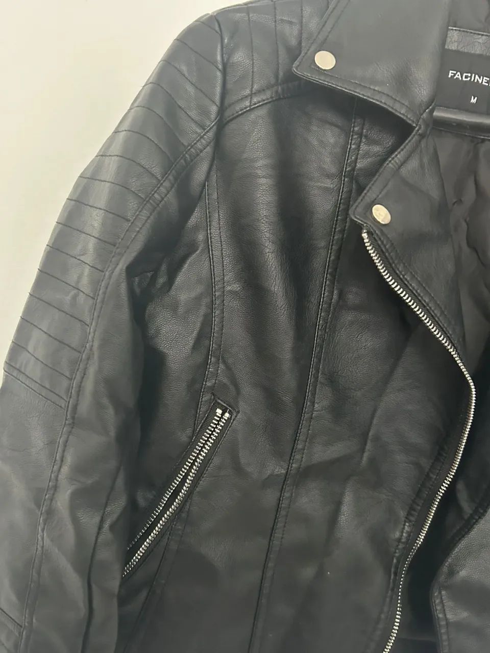 Jaqueta poliuretano Facinelli - Foto 3