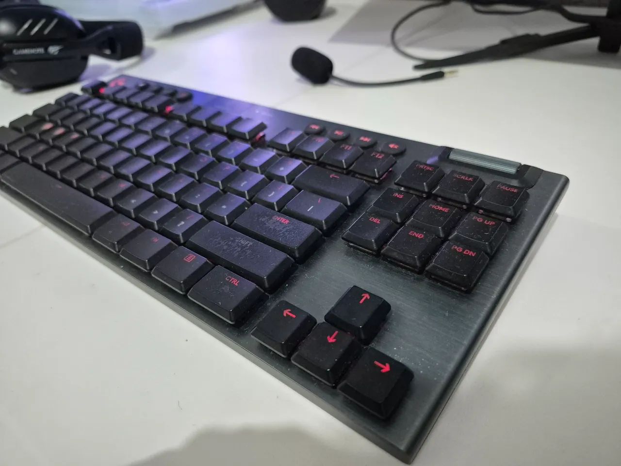 Teclado Gamer Logitech G915 TKL - Foto 3