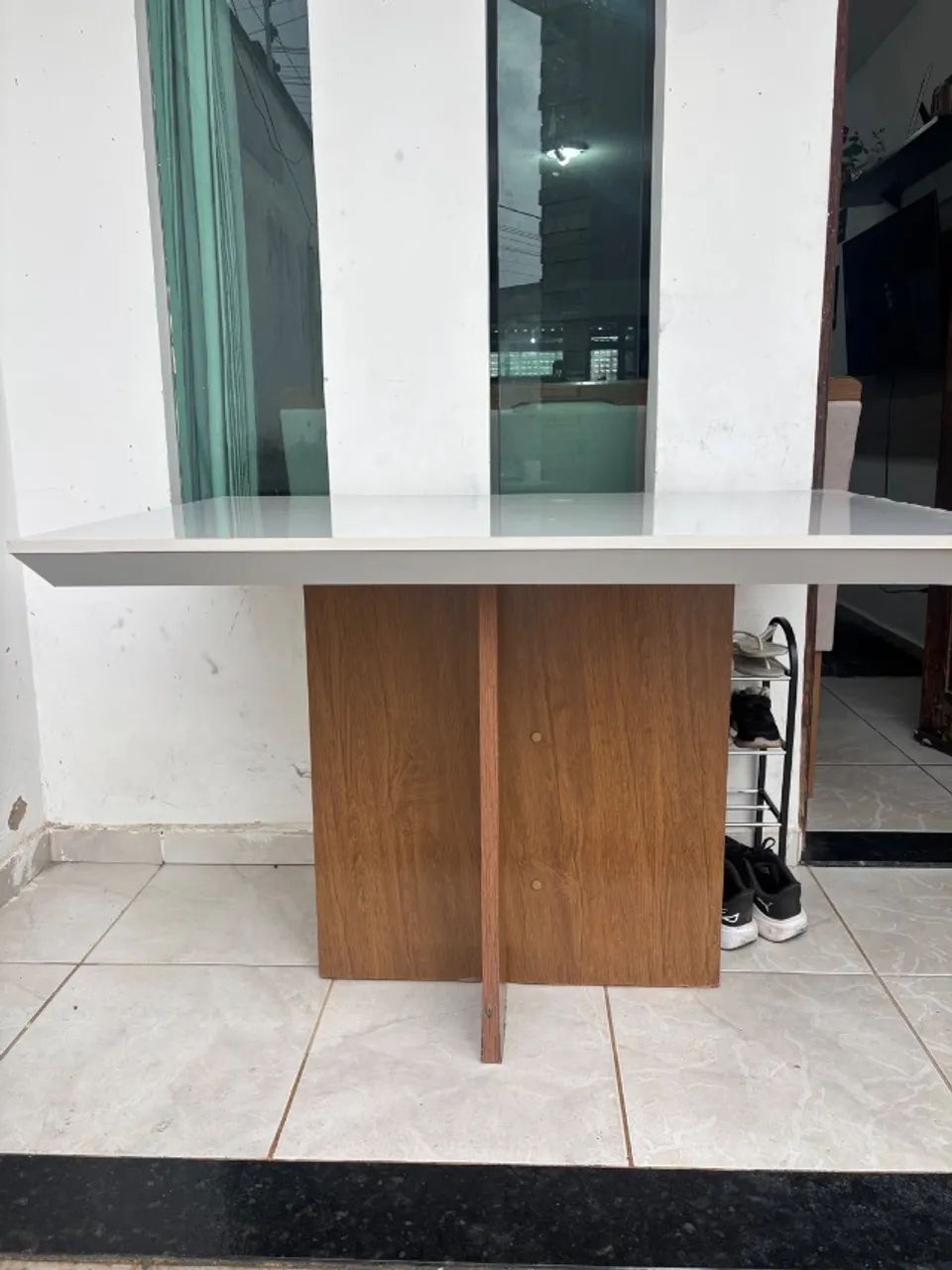Mesa de jantar c/ 4 cadeiras - Foto 2