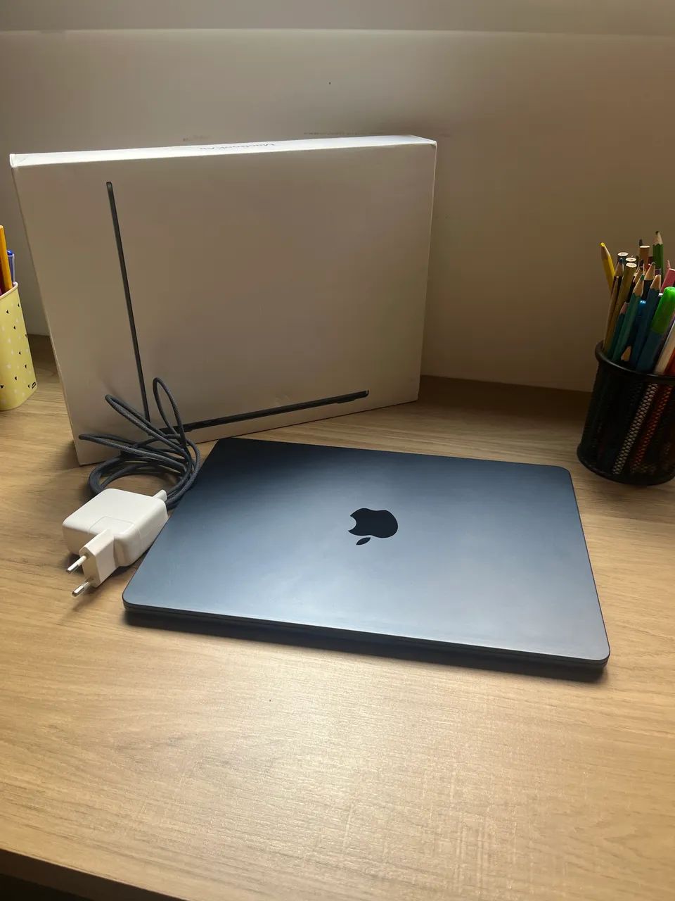 MacBook Air M2 Midnight - Foto 3