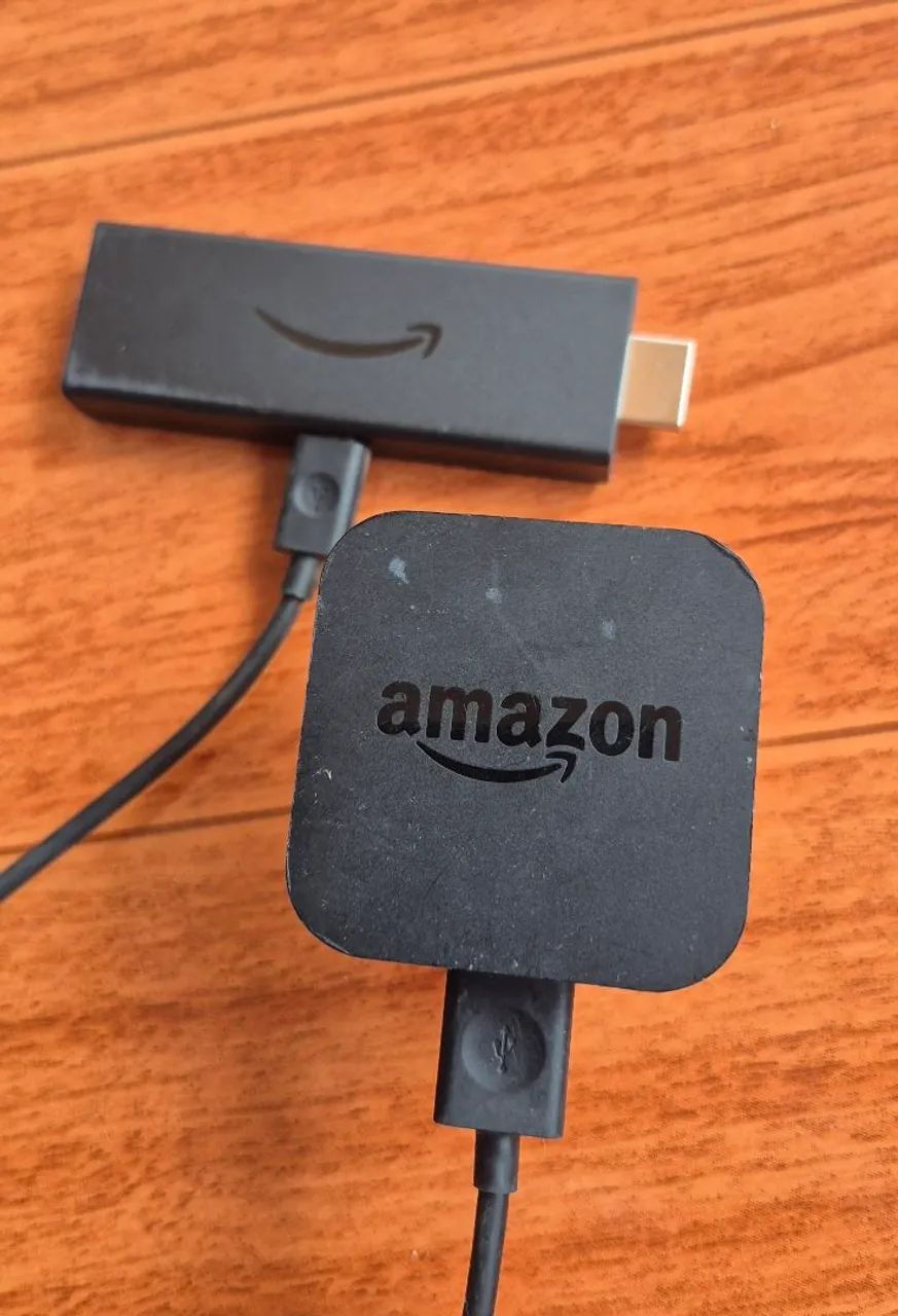 Tv 32 polegadas  Panasonic + amazon stick tv amazon + suporte instalação  - Foto 2