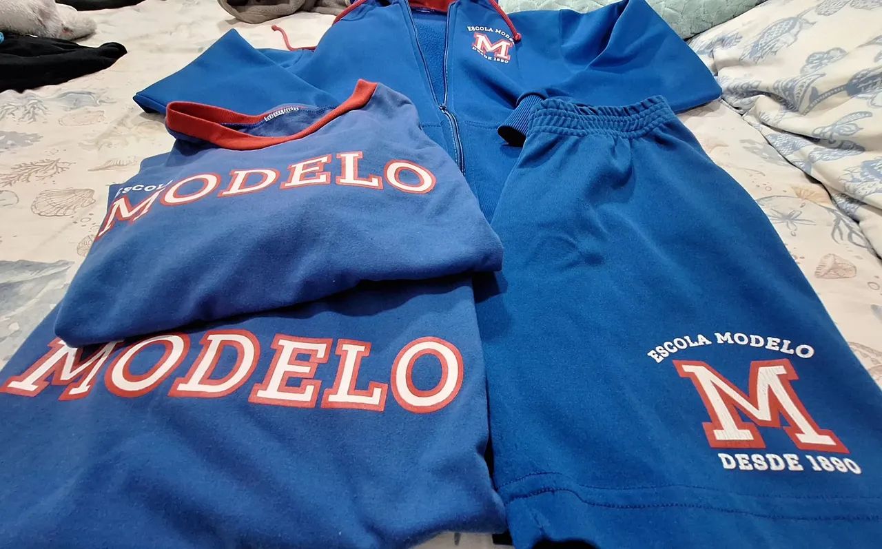 UNIFORME MODELO Tamanho 10 - Foto 2