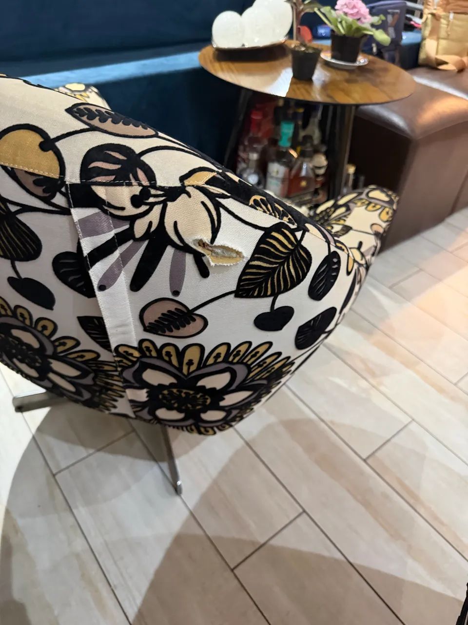 Conjunto duas poltronas - Foto 3