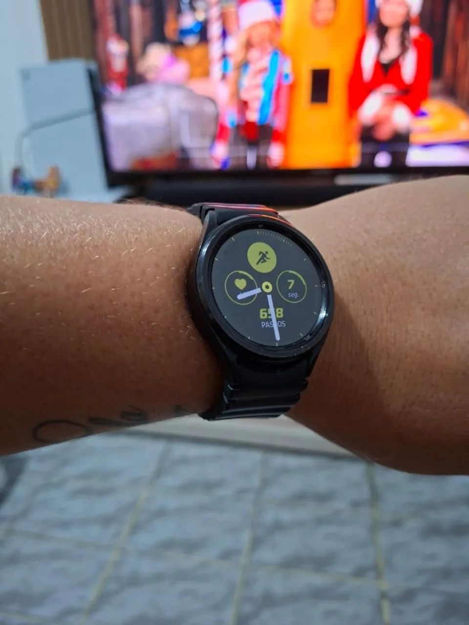 Galaxy Watch 6 Classic LTE + 5 pulseiras de brinde  ! - Foto 4